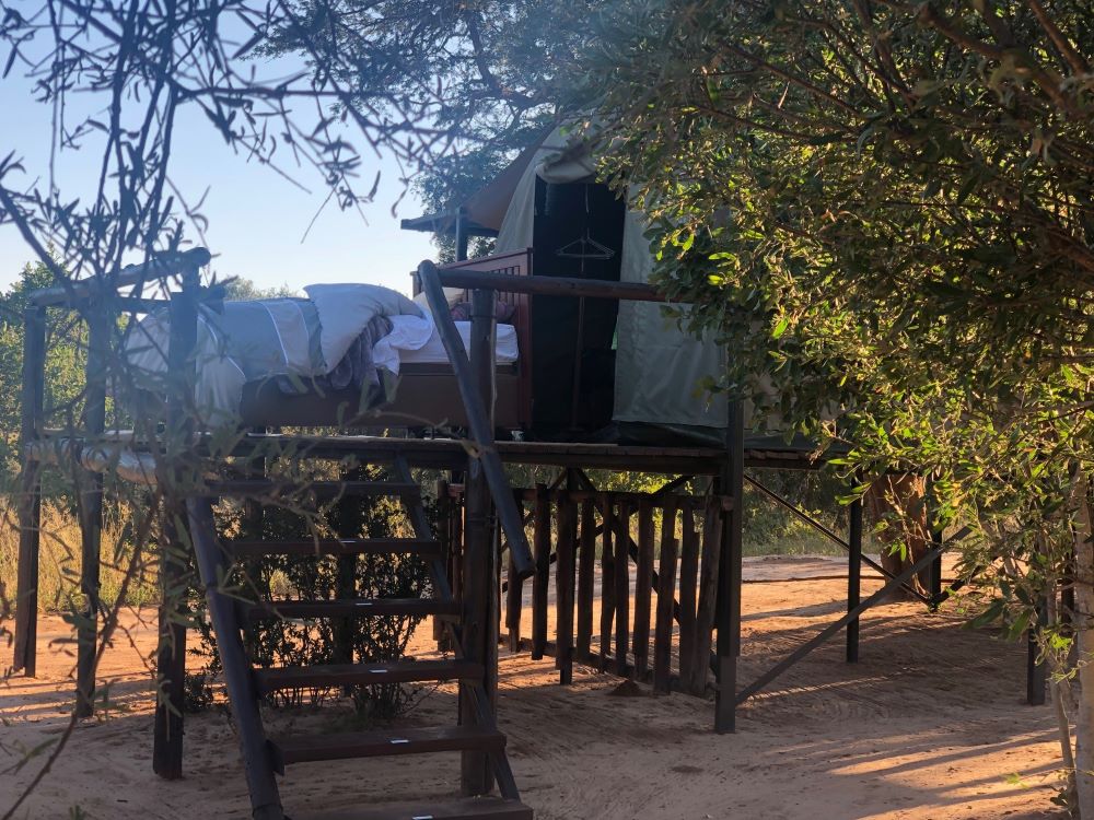 Sleeping on the deck at Jozibanini