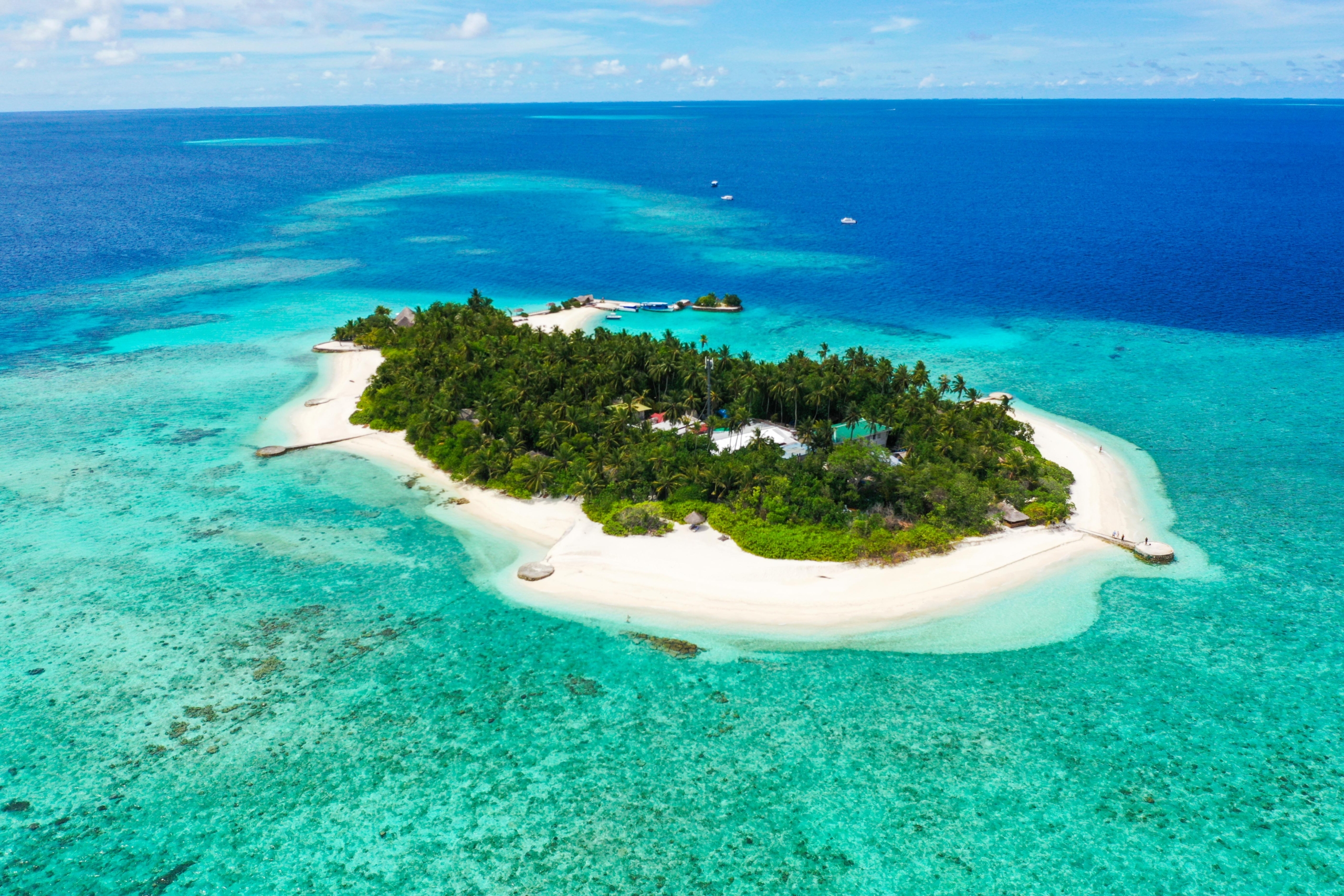 Makunudu Island, Maldives