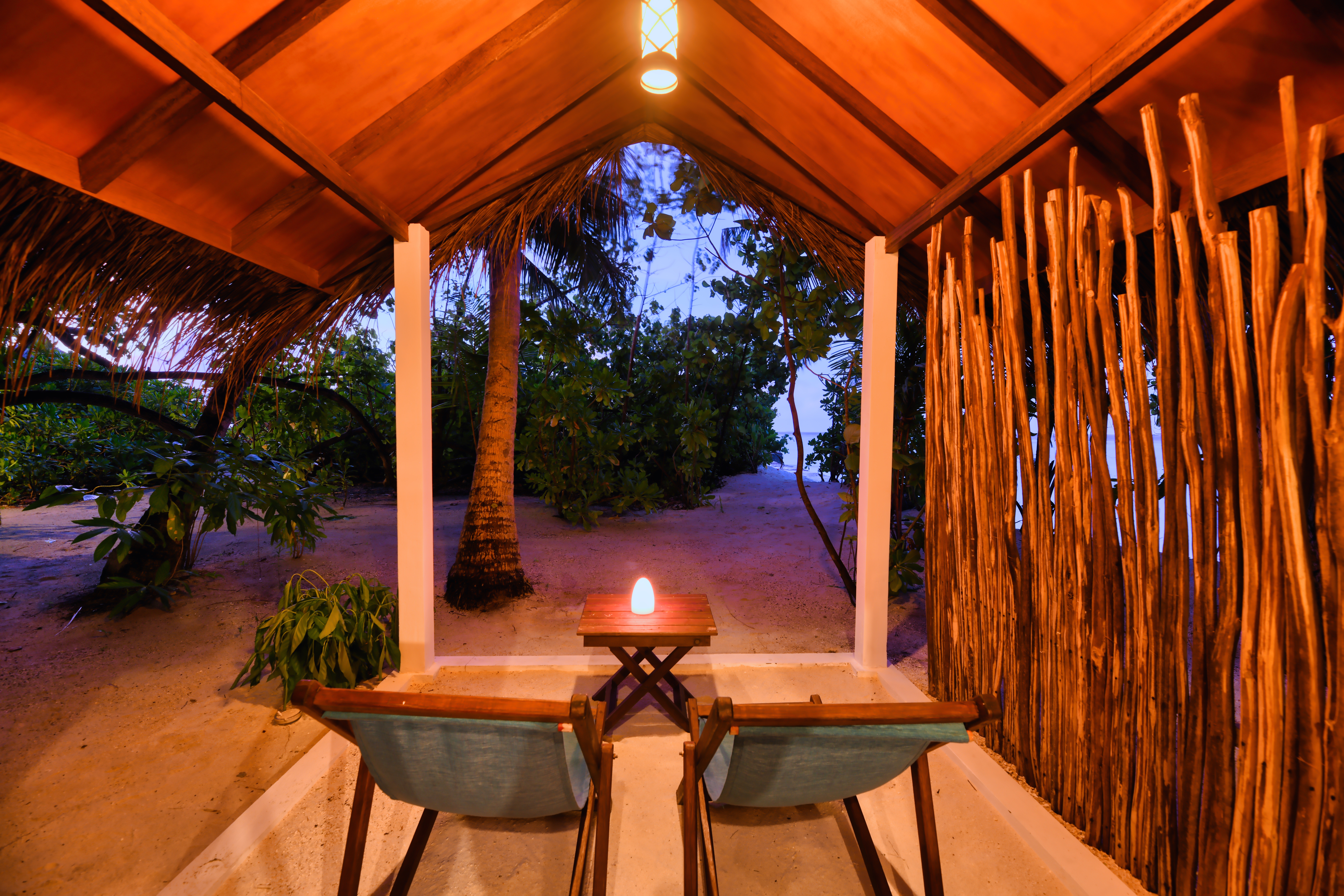 New Deluxe Beach Bungalow, Makunudu Island, Maldives