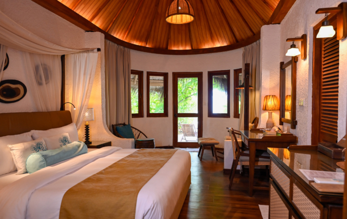 Makunudu Island, Maldives